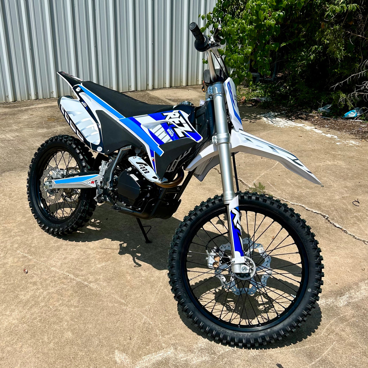 Apollo Thunder 250cc Dirt Bike - TribalMotorsports