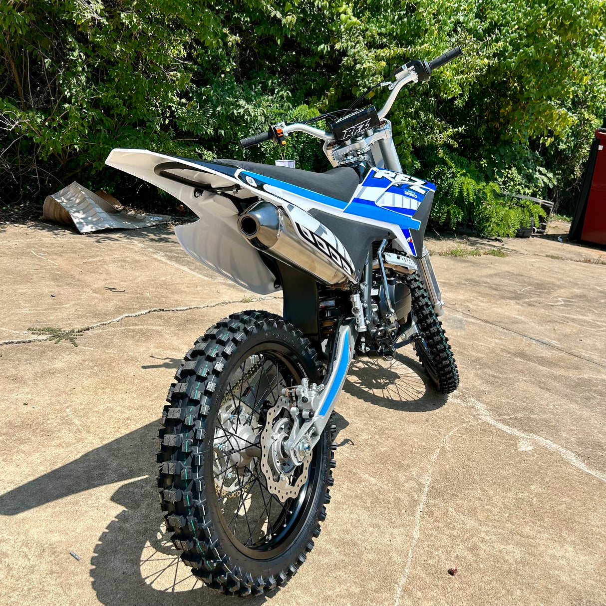 Apollo Thunder 250cc Dirt Bike - TribalMotorsports
