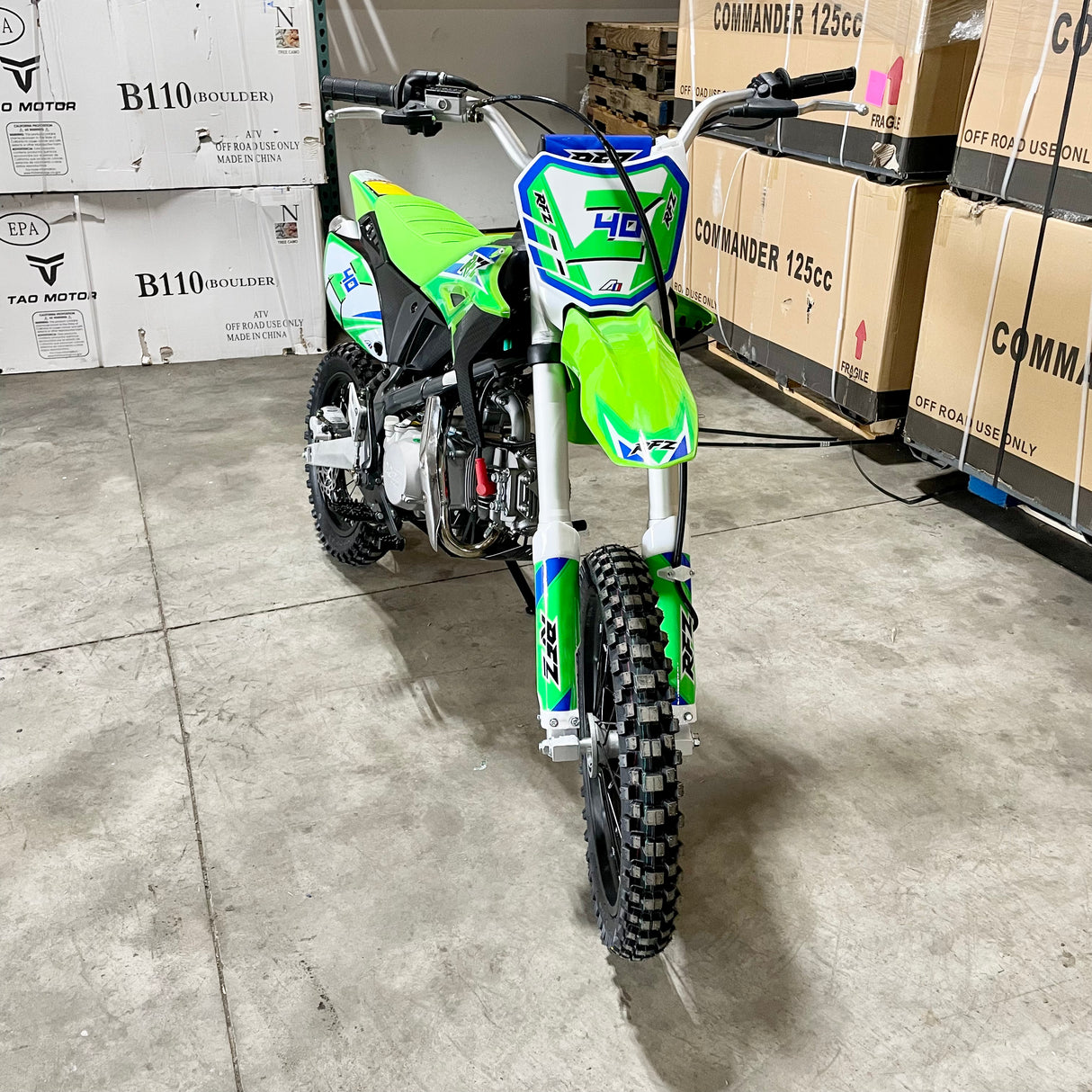 Apollo Z40 140cc Adult Dirt Bike - TribalMotorsports