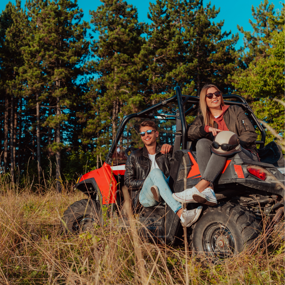 picture of couple on utv